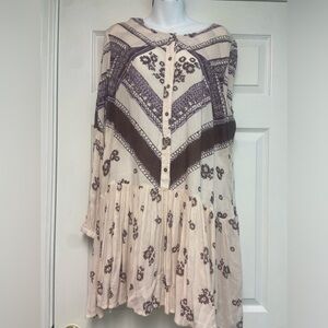 $10 OFF TODAY!! 
EUC FP mini dress